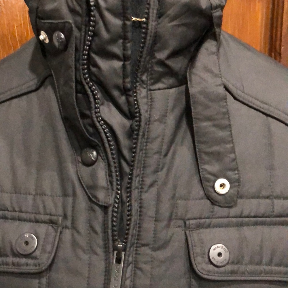 Short winter jacket - Picture 3 of 7
